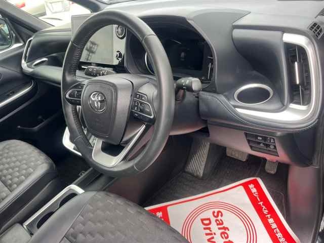 TOYOTA VOXY 2023