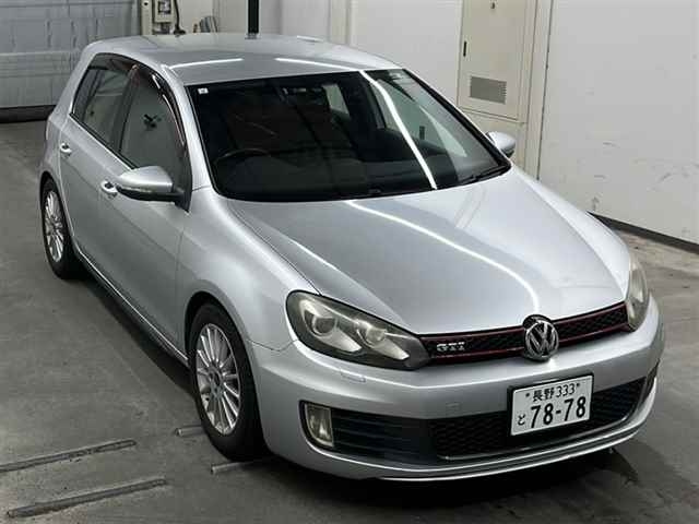 VOLKSWAGEN GOLF 2011