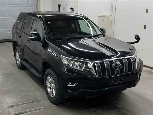 TOYOTA LAND CRUISER PRADO 2021