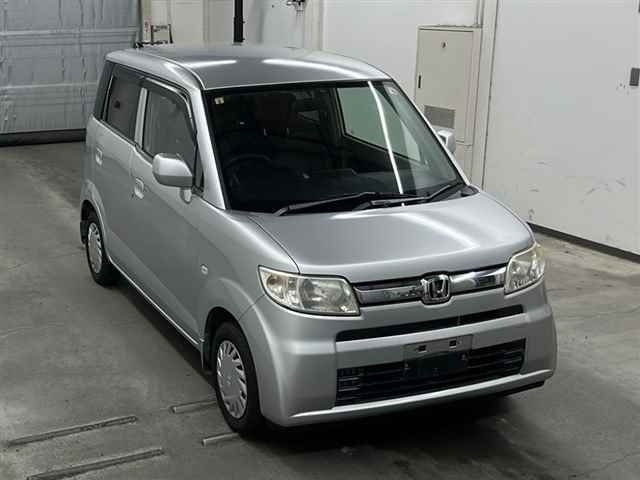 HONDA ZEST 2010
