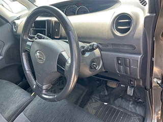 DAIHATSU TANTO 2011