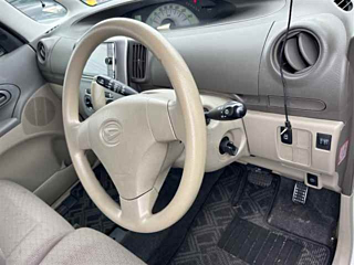 DAIHATSU TANTO 2010