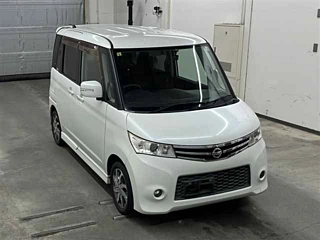 NISSAN ROOX 2012