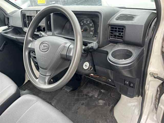 DAIHATSU HIJET VAN 2018