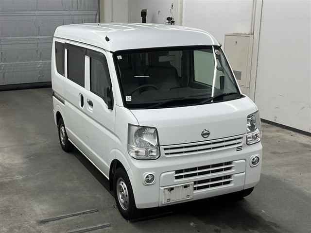 NISSAN CLIPPER VAN 2018