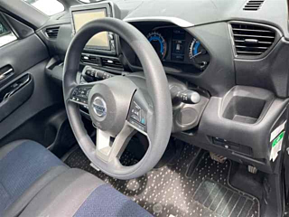 NISSAN ROOX 2020