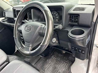 DAIHATSU HIJET VAN 2021