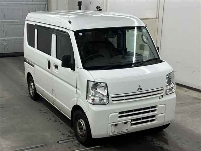 MITSUBISHI MINICAB VAN 2020