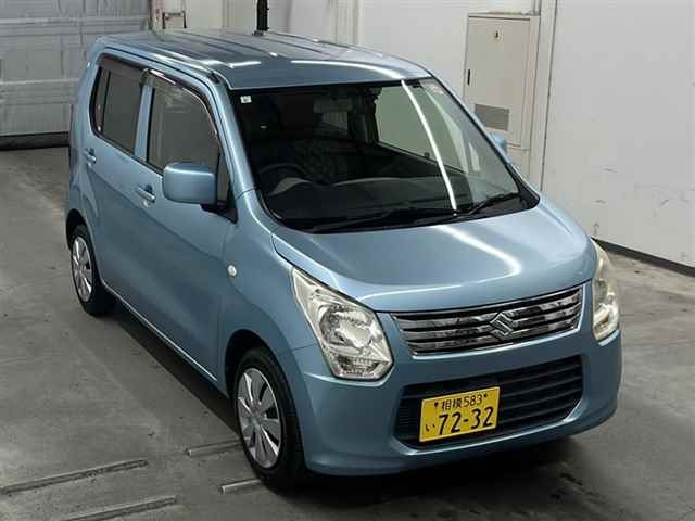 SUZUKI WAGON R 2013