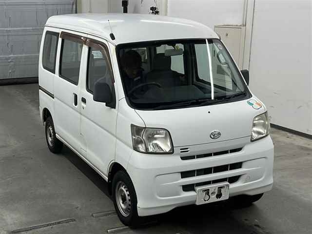 DAIHATSU HIJET VAN 2011