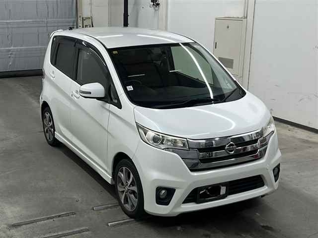 NISSAN DAYZ 2014