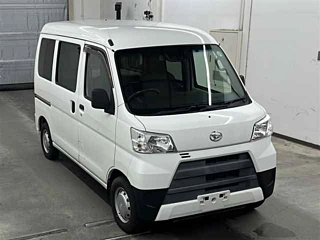 DAIHATSU HIJET VAN 2019