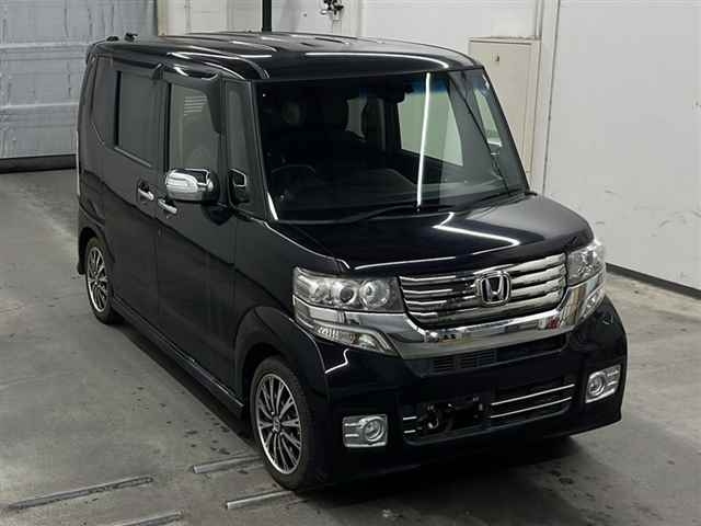 HONDA N BOX 2015