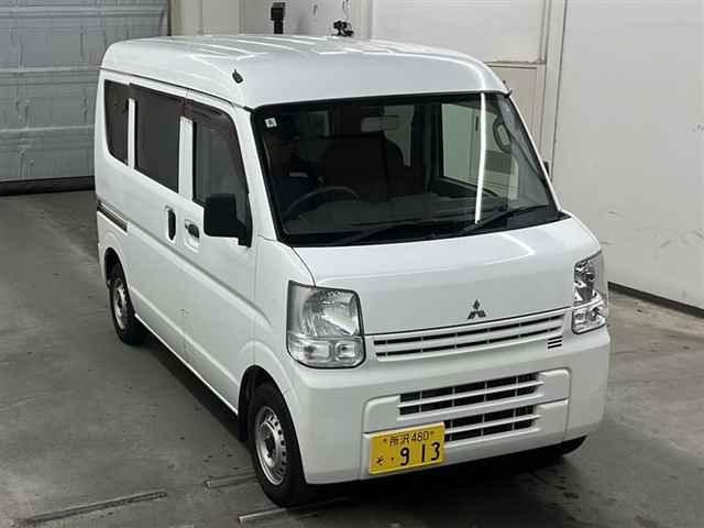 MITSUBISHI MINICAB VAN 2017