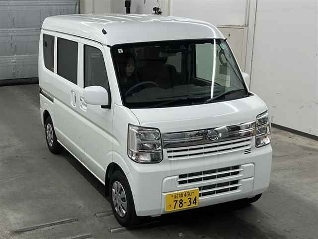 NISSAN CLIPPER VAN 2024