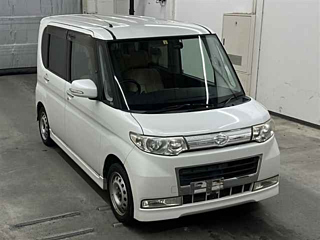 DAIHATSU TANTO 2008