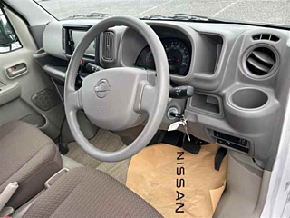 NISSAN CLIPPER VAN 2024