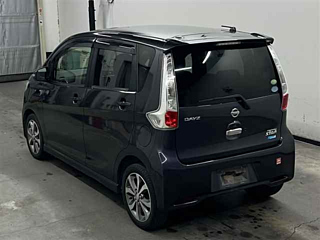 NISSAN DAYZ 2013