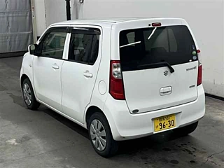 SUZUKI WAGON R 2015