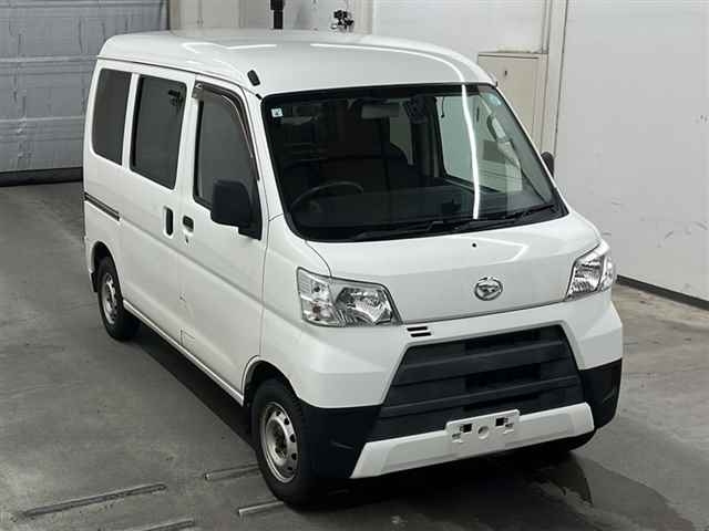 DAIHATSU HIJET VAN 2018