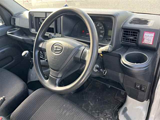DAIHATSU HIJET VAN 2018