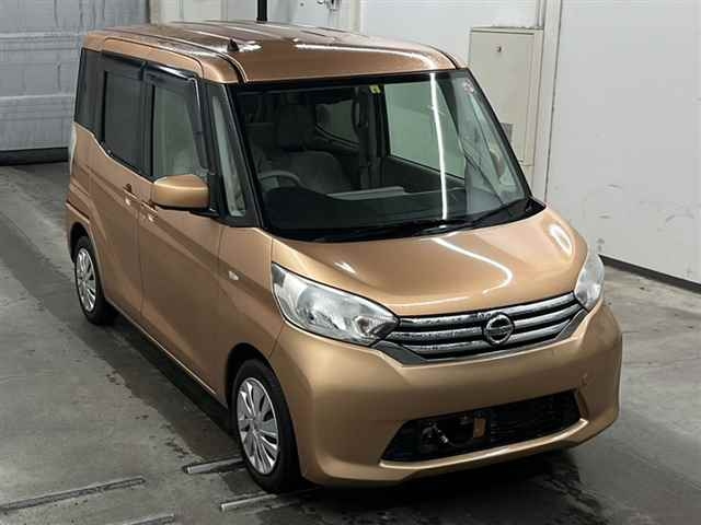 NISSAN DAYZ ROOX 2014