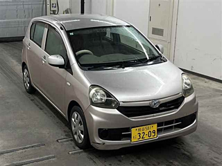 DAIHATSU MIRA E S 2013