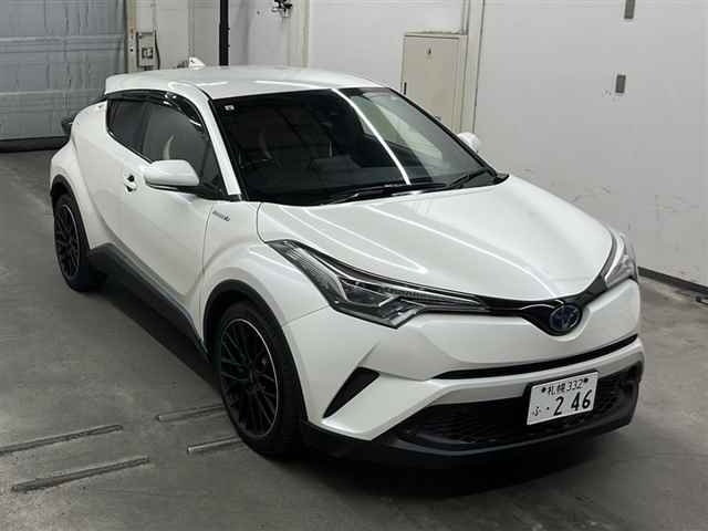 TOYOTA C-HR 2019