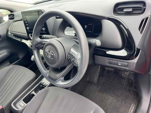 TOYOTA AQUA 2021