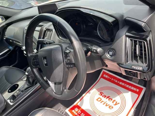 TOYOTA CROWN 2020