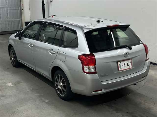 TOYOTA COROLLA FIELDER 2015