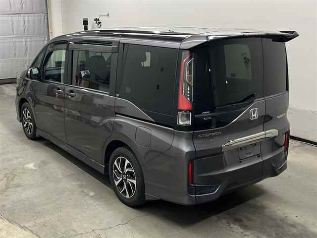 HONDA STEP WAGON 2021