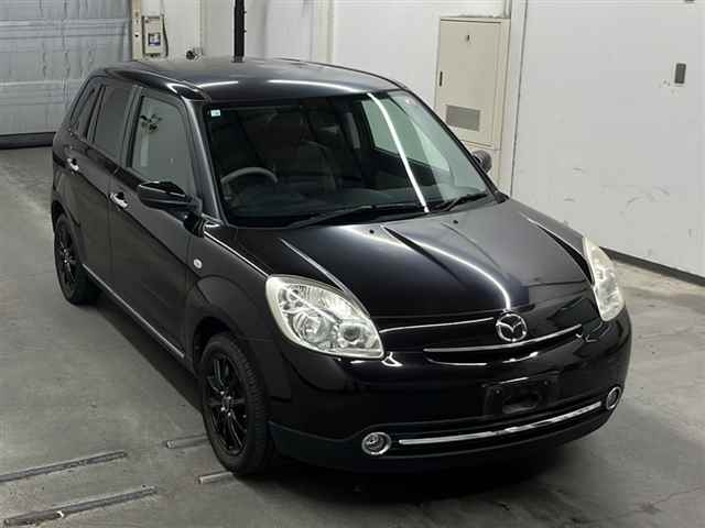 MAZDA VERISA 2010
