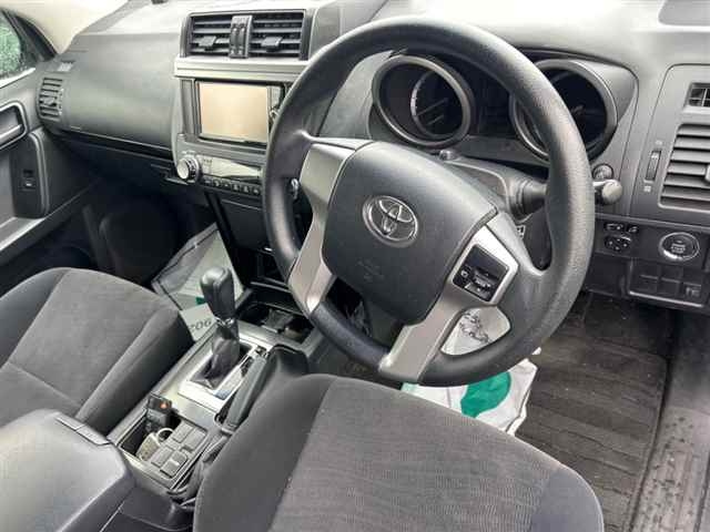 TOYOTA LAND CRUISER PRADO 2017