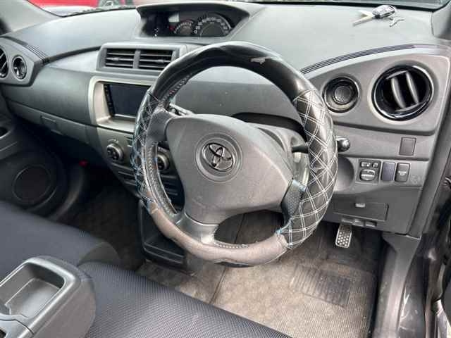 TOYOTA BB 2008