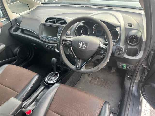 HONDA FIT SHUTTLE 2012