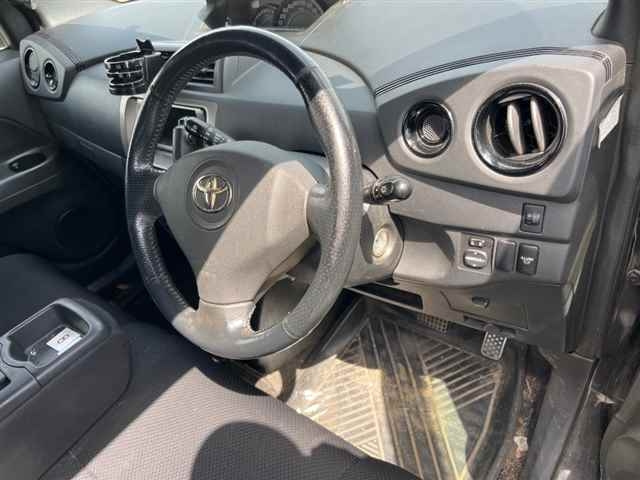 TOYOTA BB 2008
