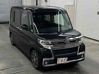 DAIHATSU TANTO 2018