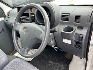 DAIHATSU HIJET VAN 2017