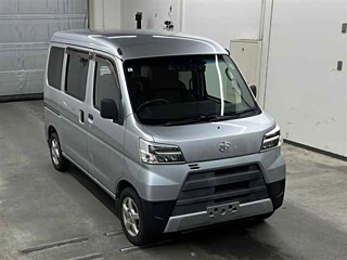 DAIHATSU HIJET VAN 2020