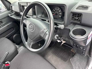 DAIHATSU HIJET VAN 2020