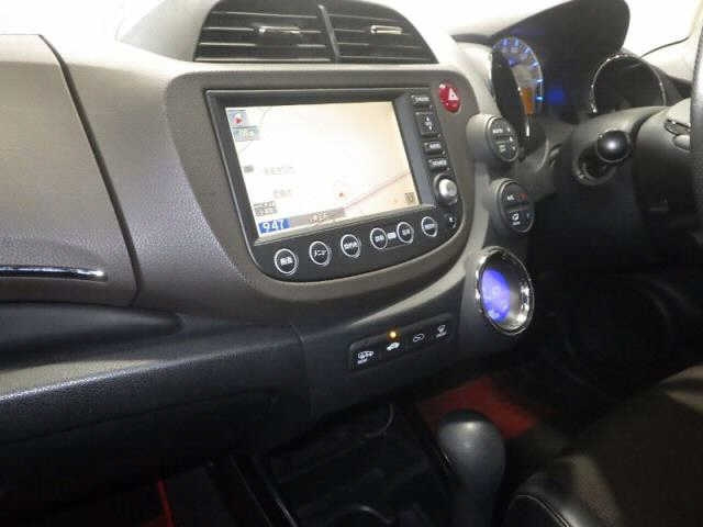 HONDA FIT SHUTTLE 2012