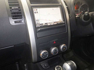 NISSAN X-TRAIL 2010