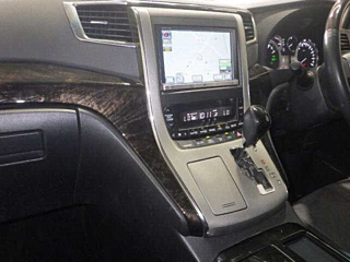 TOYOTA VELLFIRE 2014