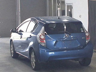 TOYOTA AQUA 2014