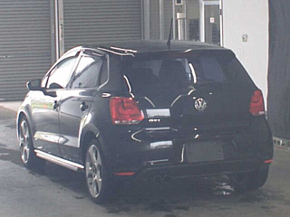 VOLKSWAGEN POLO 2011