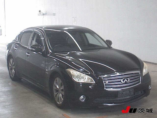 NISSAN INFINITI 2011