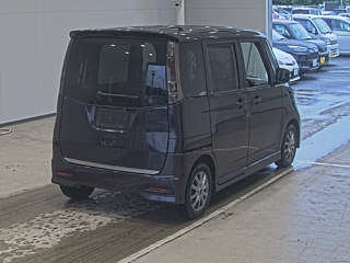 NISSAN ROOX 2011