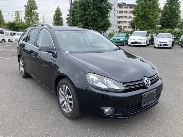VOLKSWAGEN GOLF VARIANT 2011