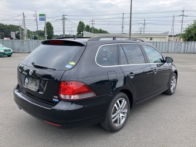 VOLKSWAGEN GOLF VARIANT 2011